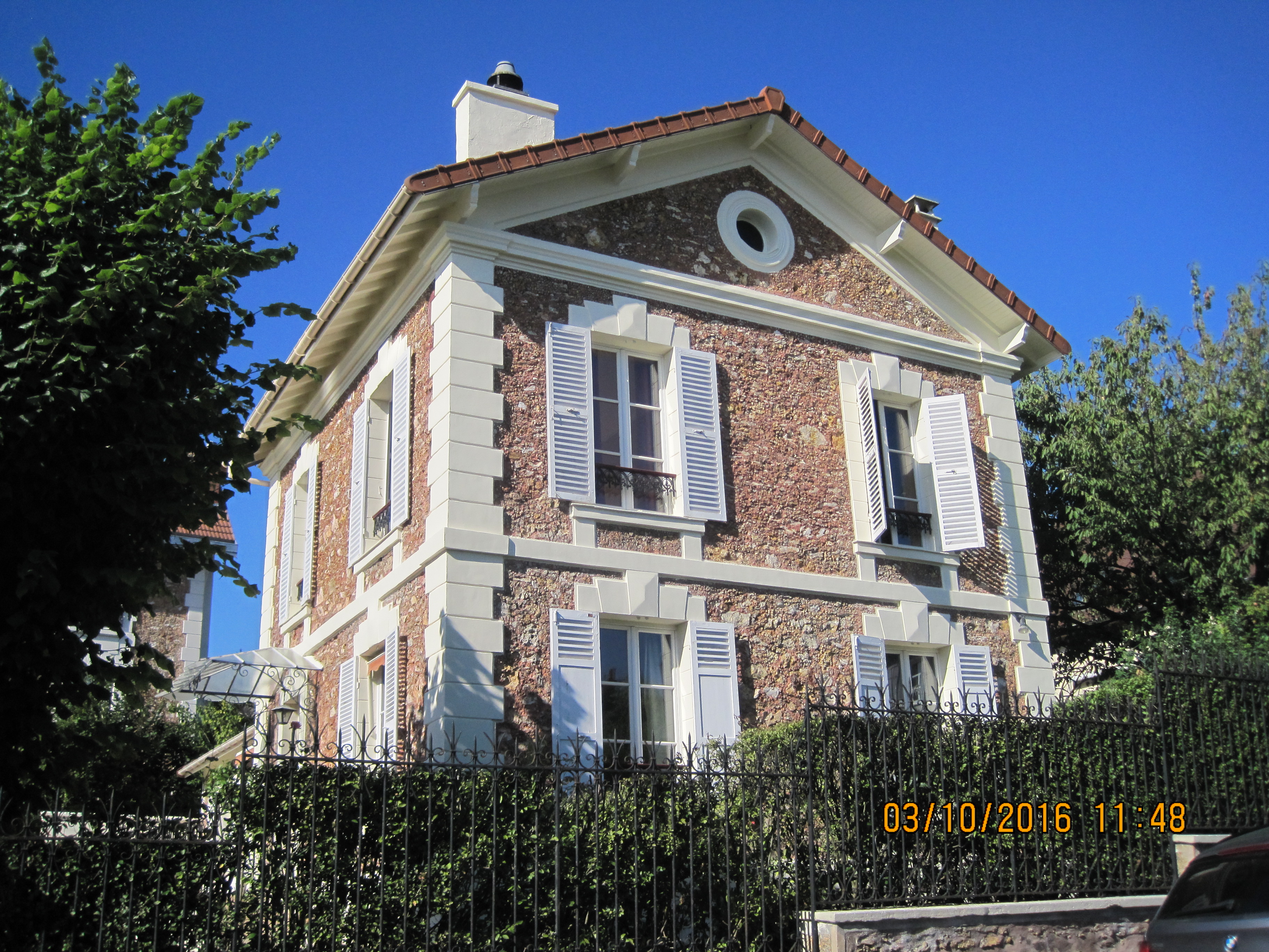 Maison meulière 