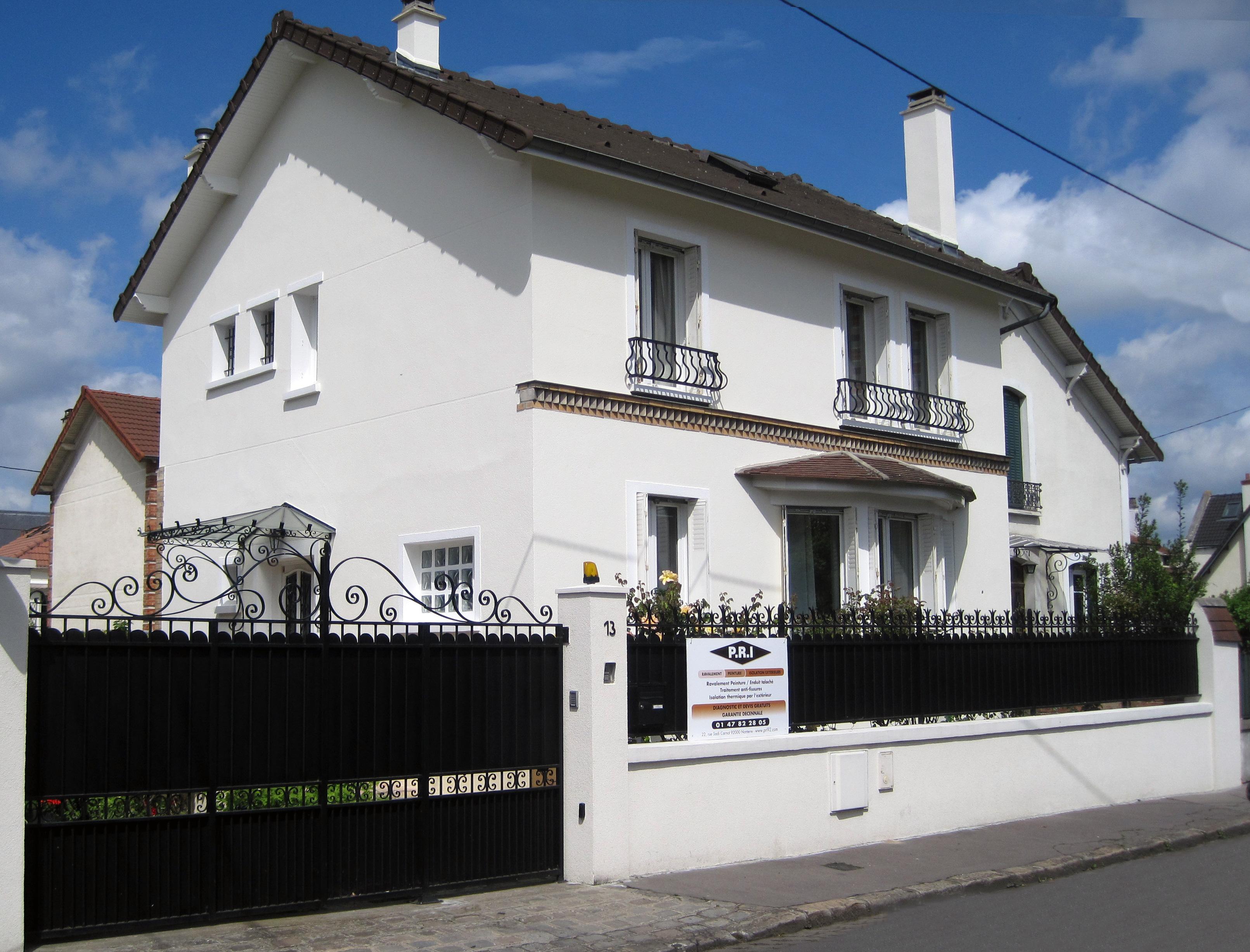 Ravalement en peinture de façade à Colombes